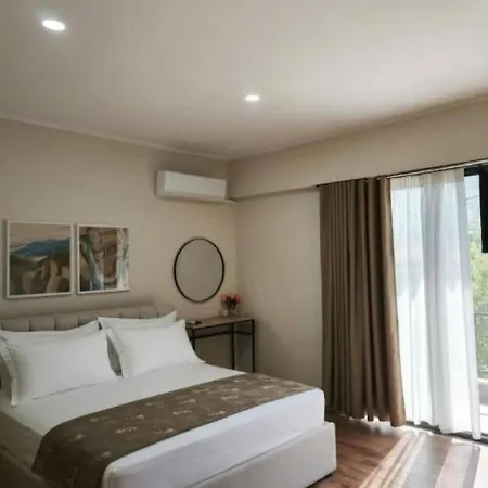 Velia Bed and Breakfast