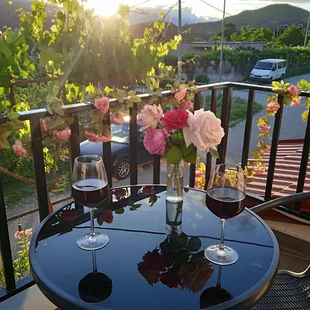 Velia Bed and Breakfast 3*